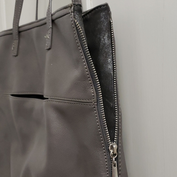 Payless Shoes grey shoulder bag / purse - Picture 3 of 5